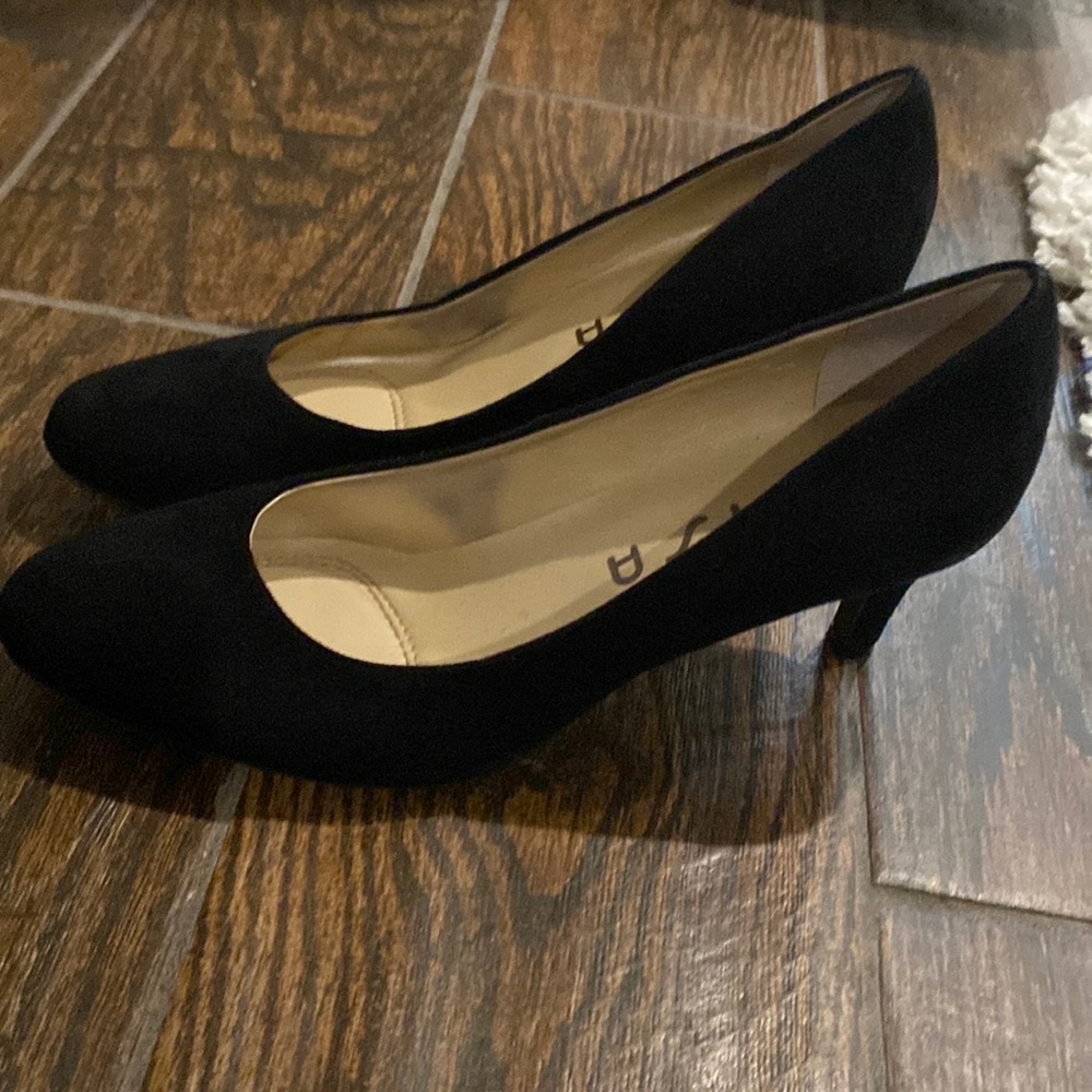 Black suede heels